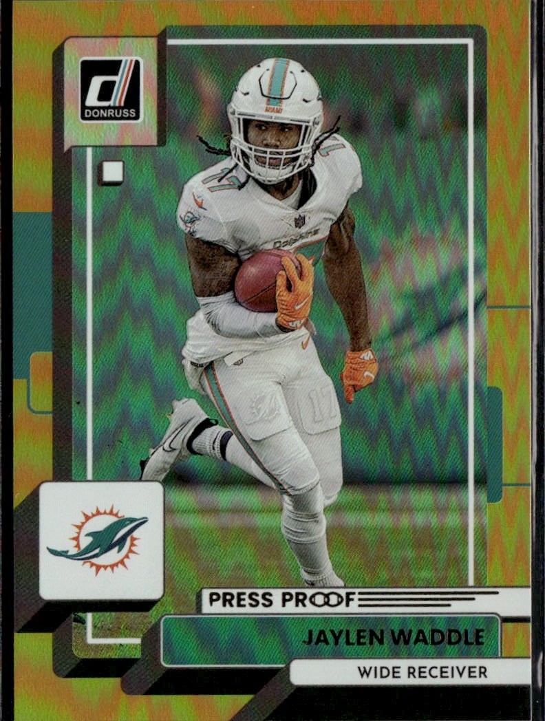 2022 Donruss Jaylen Waddle graded slab