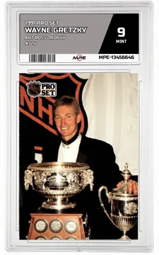 1991 PRO SET ART ROSS TROPHY #324 WAYNE GRETZKY MPE 9 MINT — graded card up for auction