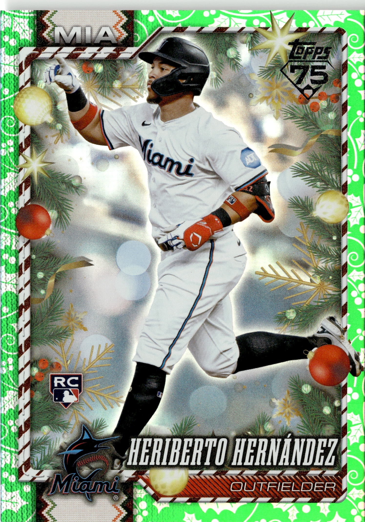 2026 Topps Holiday Heriberto Hernández graded slab