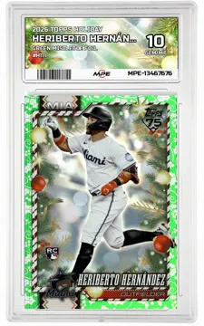 2026 TOPPS HOLIDAY GREEN MISTLETOE FOIL #H111 HERIBERTO HERNÁNDEZ MPE 10 GEM/MT — graded card up for auction