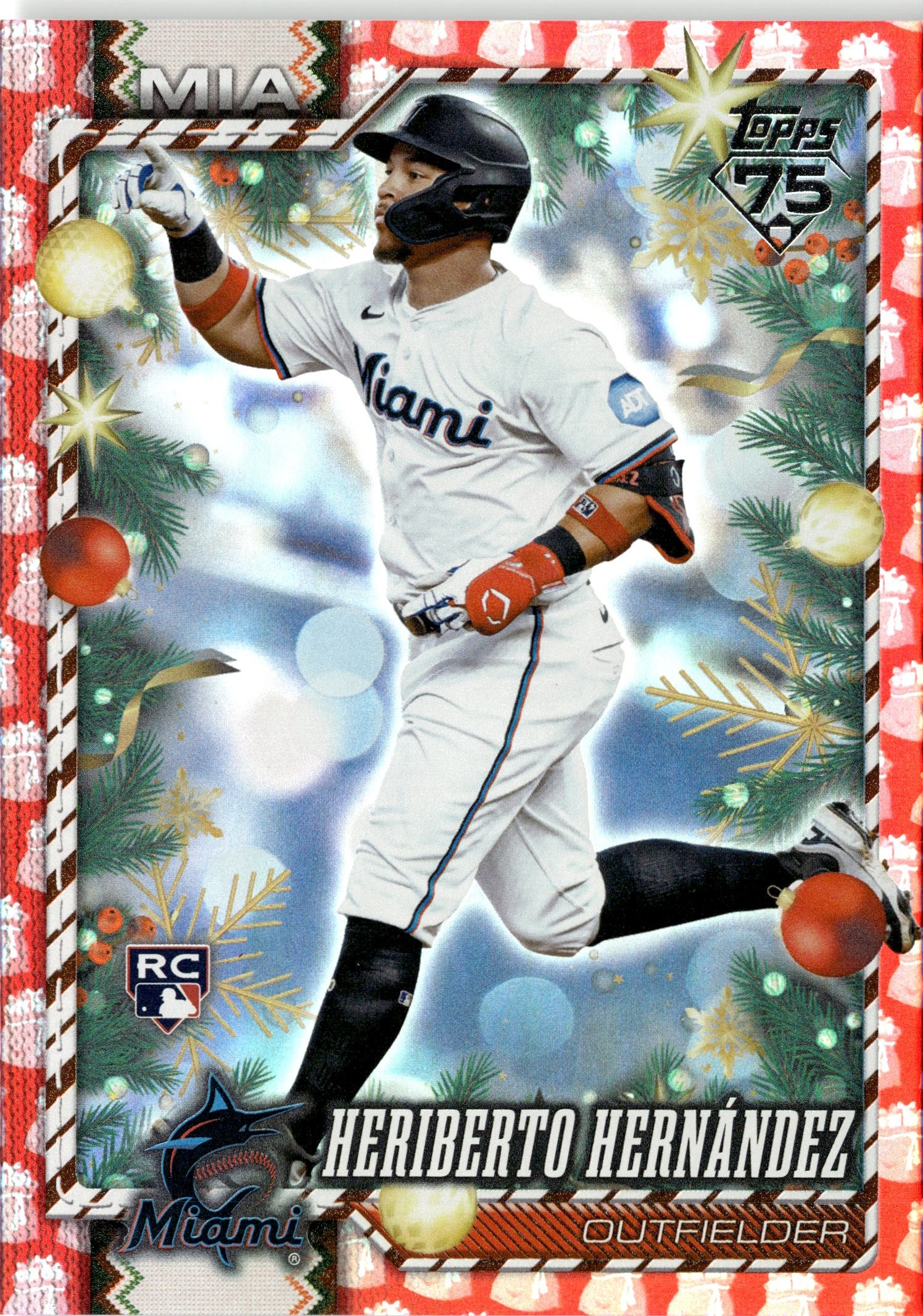 2026 Topps Holiday Heriberto Hernández graded slab