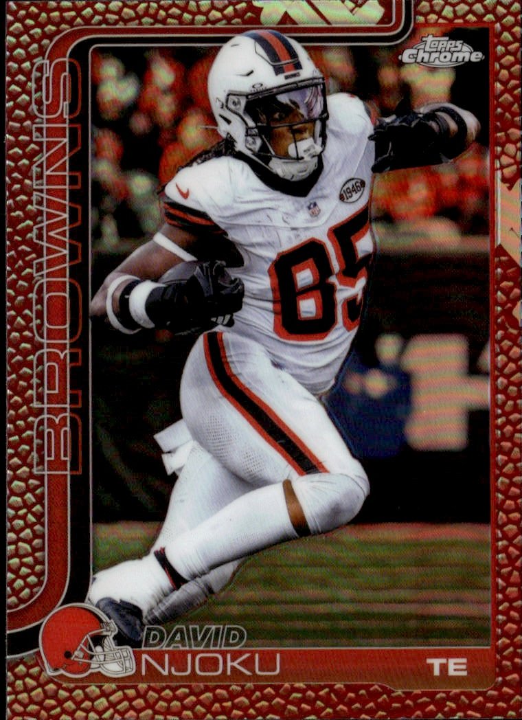 2025 Topps Chrome David Njoku graded slab