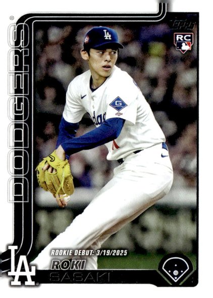 2025 Topps Roki Sasaki graded slab